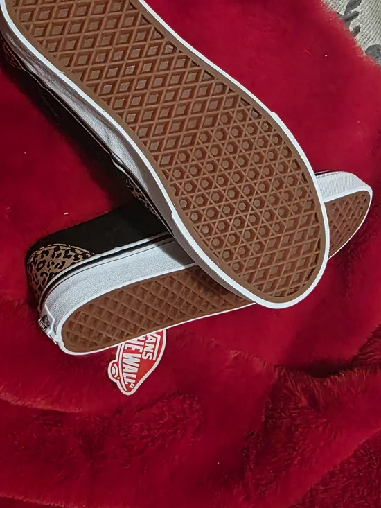 Vans Classic Slip-On Leopard Print Sneakers - Picture 3 of 4